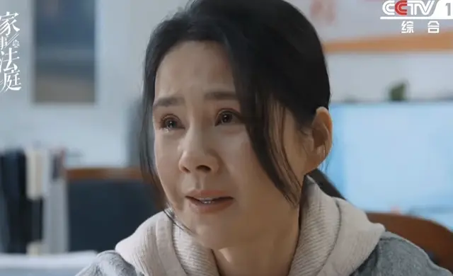 何琳《家事法庭》面部状态引观众不适,陈数陶红周迅等演员医美后遗症集中显现 _ 相关图片 何琳《家事法庭》面部状态引观众不适,陈数陶红周迅等演员医美后遗症集中显现 _ 相关图片