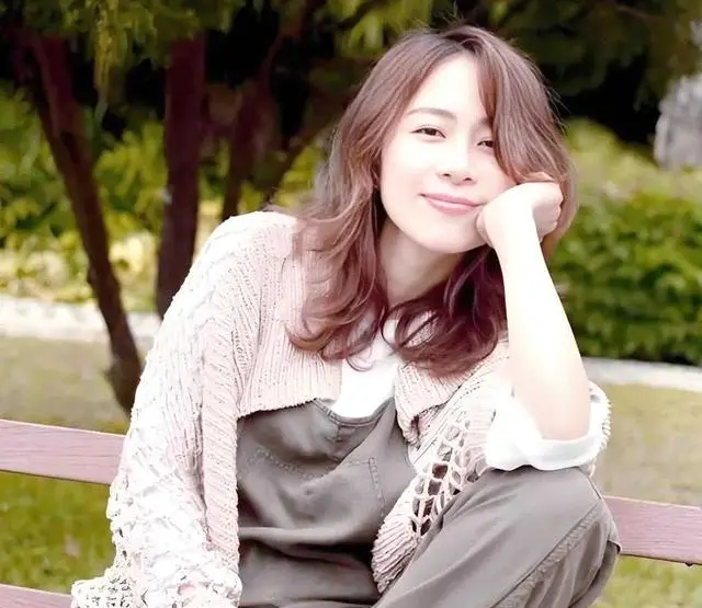 邝文珣饰演沐剑屏版《鹿鼎记》成98版经典配角标杆 _ 资讯配图