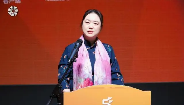 4K修复CLED版《茶馆》北京首映，濮存昕冯远征现场对话经典 _ 相关图片