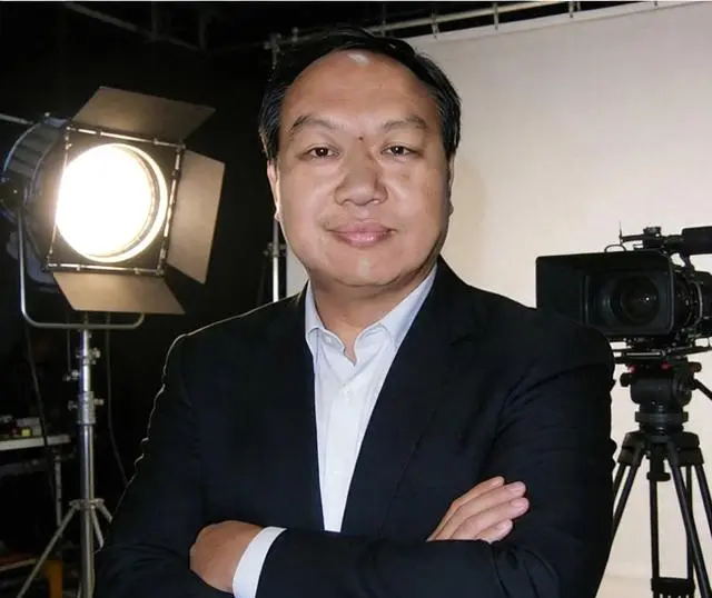 制片人邹明熹赴深山采录山货纪实影像 _ 资讯配图