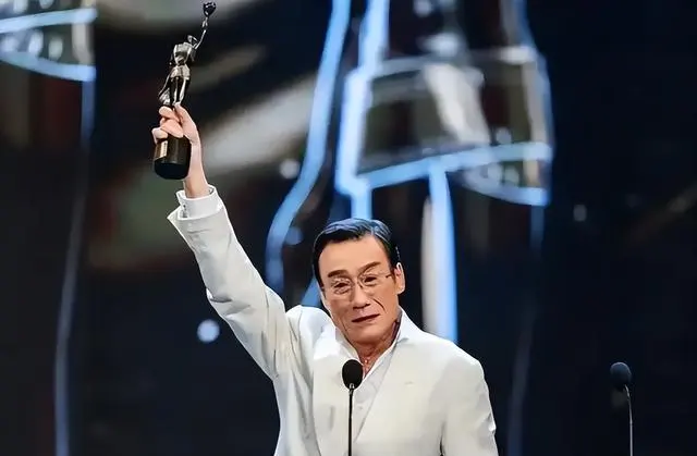 梁家辉第五次获金像奖影帝，廖子妤爆冷封后 _ 相关图片