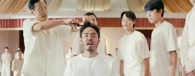 北大教授赵宏质疑《周处除三害》教徒被杀情节引争议 _ 现场图