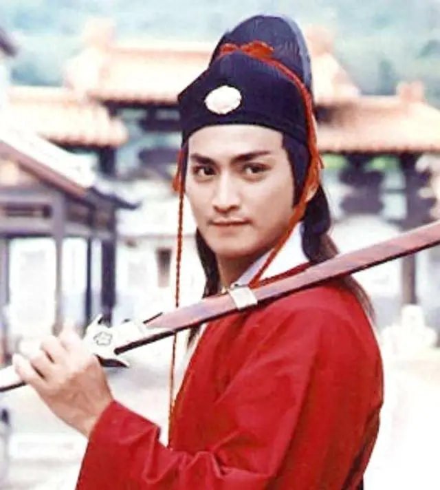 杨洋主演《雨霖铃》5月开播，何家劲展昭形象引发跨代共鸣 _ 资讯配图