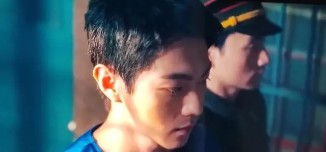 《方圆八百米》大结局播出，许凯饰陈辉被判死刑，丁勇岱演陈红兵亲手送子归案 _ 相关图片