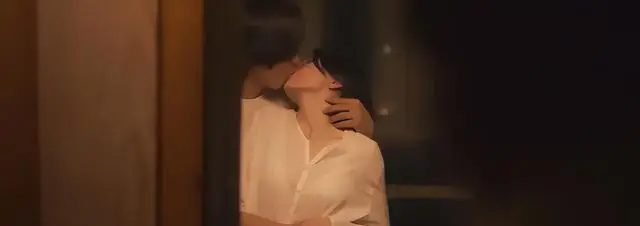 韩国电影《隐藏的面孔》因马赛克镜头与阶级议题引发关注 _ 相关图片
